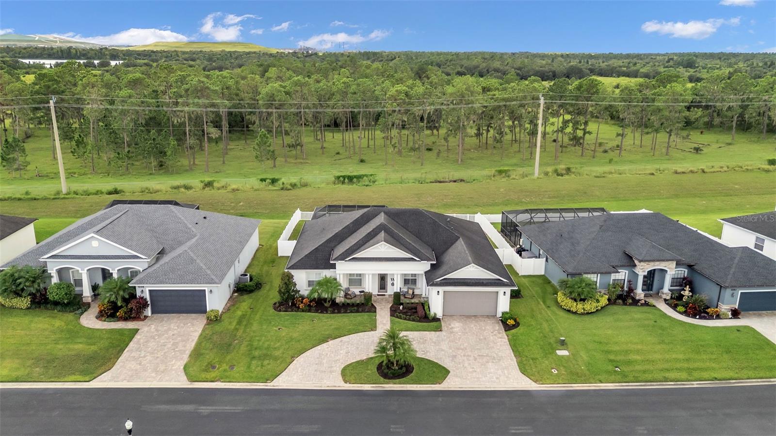 Image 47 of 55 For 7089 Highlands Creek Avenue