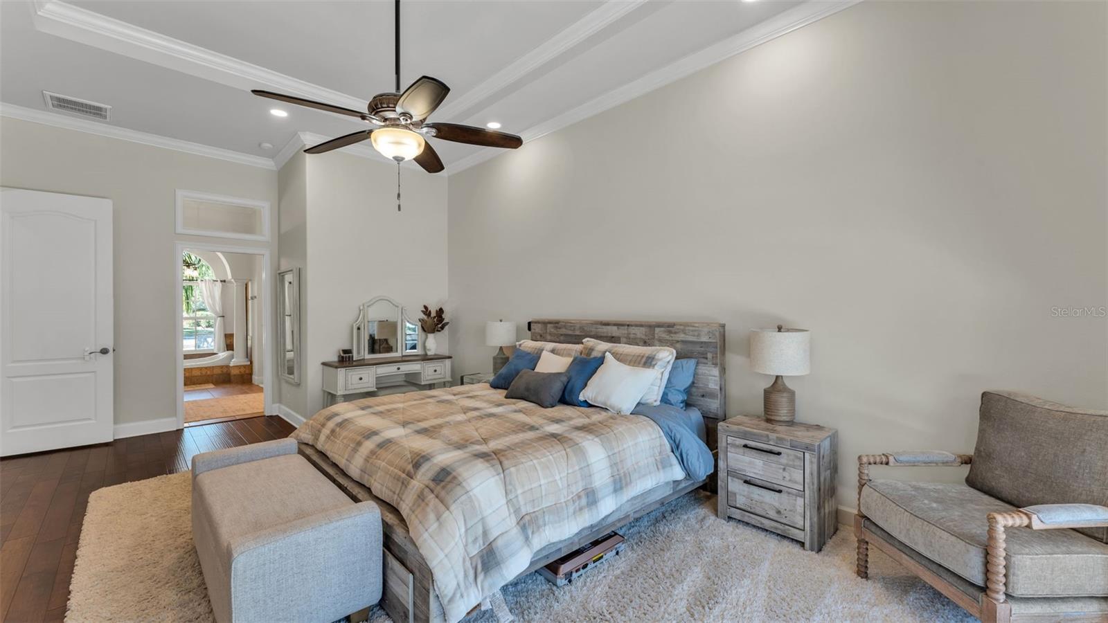 Image 26 of 65 For 5135 Highlands Lakeview Loop