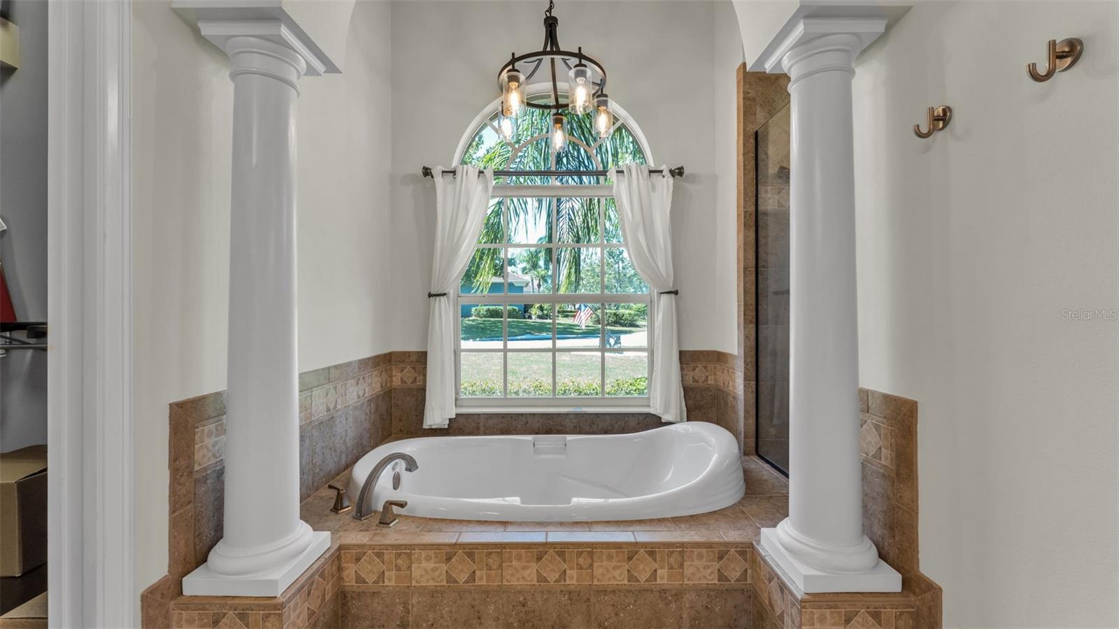 Image 29 of 65 For 5135 Highlands Lakeview Loop