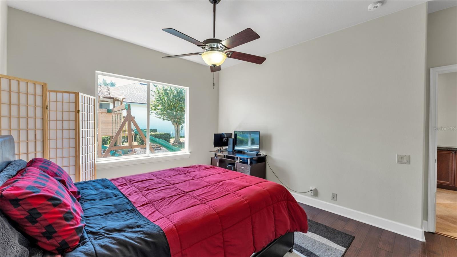 Image 37 of 65 For 5135 Highlands Lakeview Loop