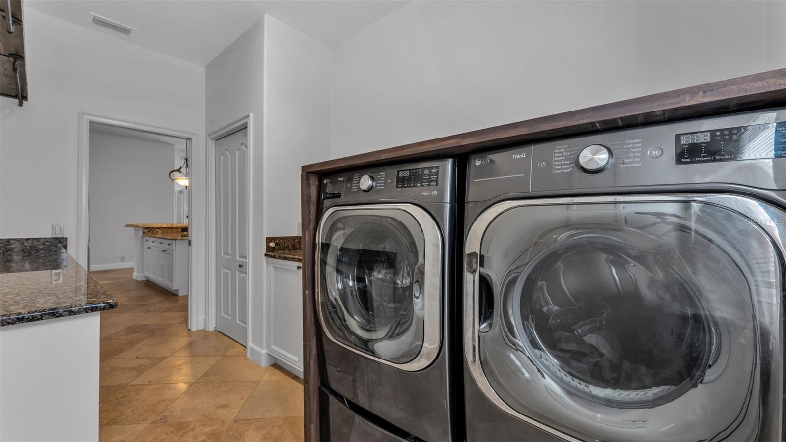 Image 41 of 65 For 5135 Highlands Lakeview Loop