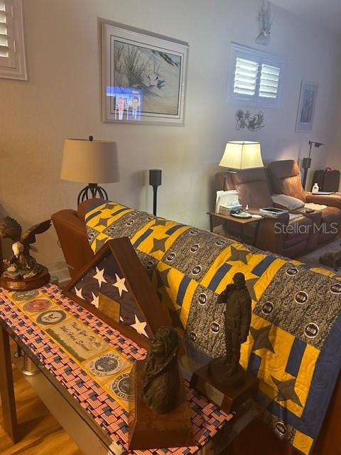 Image 3 of 27 For 489 Meandering Way