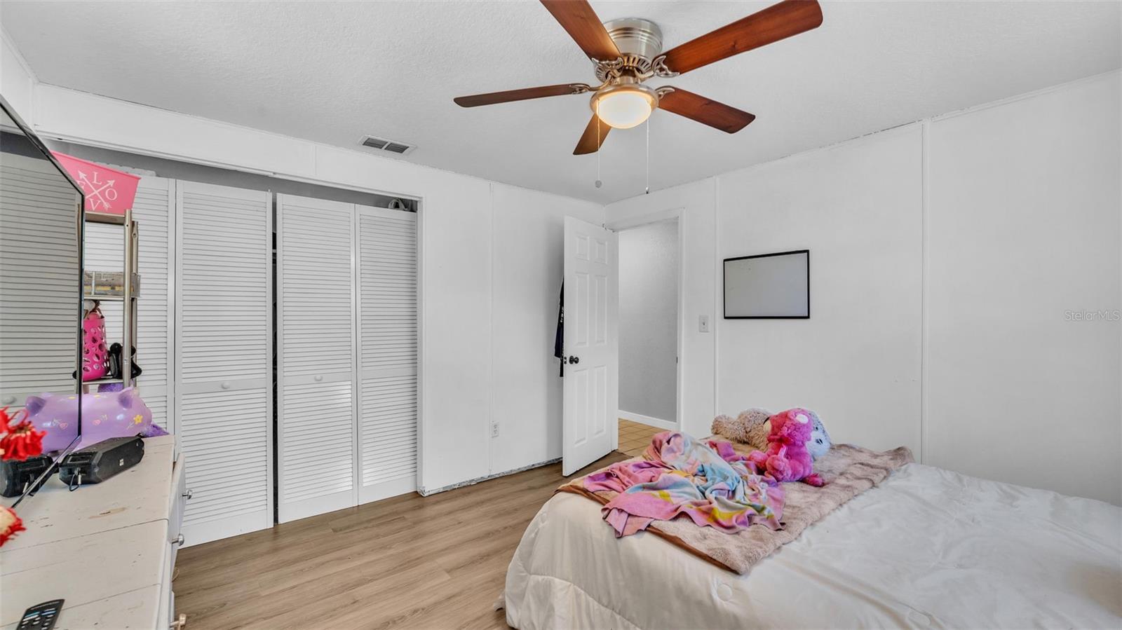 Image 27 of 34 For 503 Marianna Road