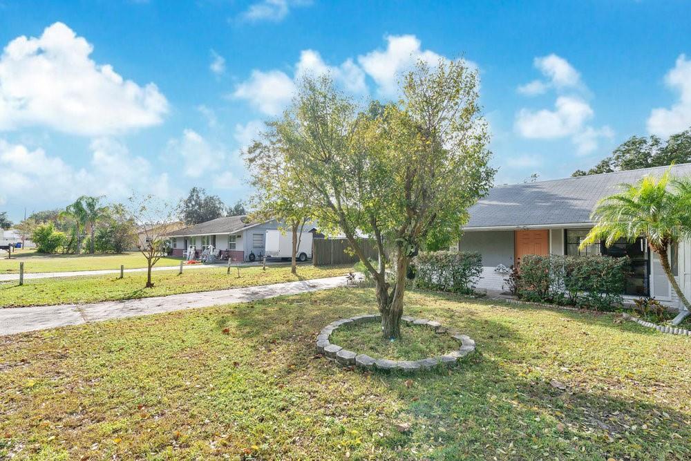 Image 2 of 30 For 4527 Holder Court