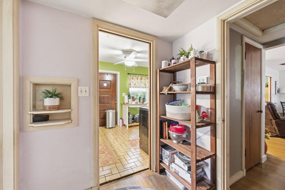 Image 17 of 33 For 535 Palm Drive