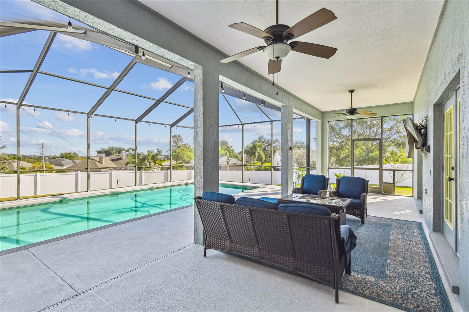 Image 33 of 42 For 2331 Chesterfield Circle