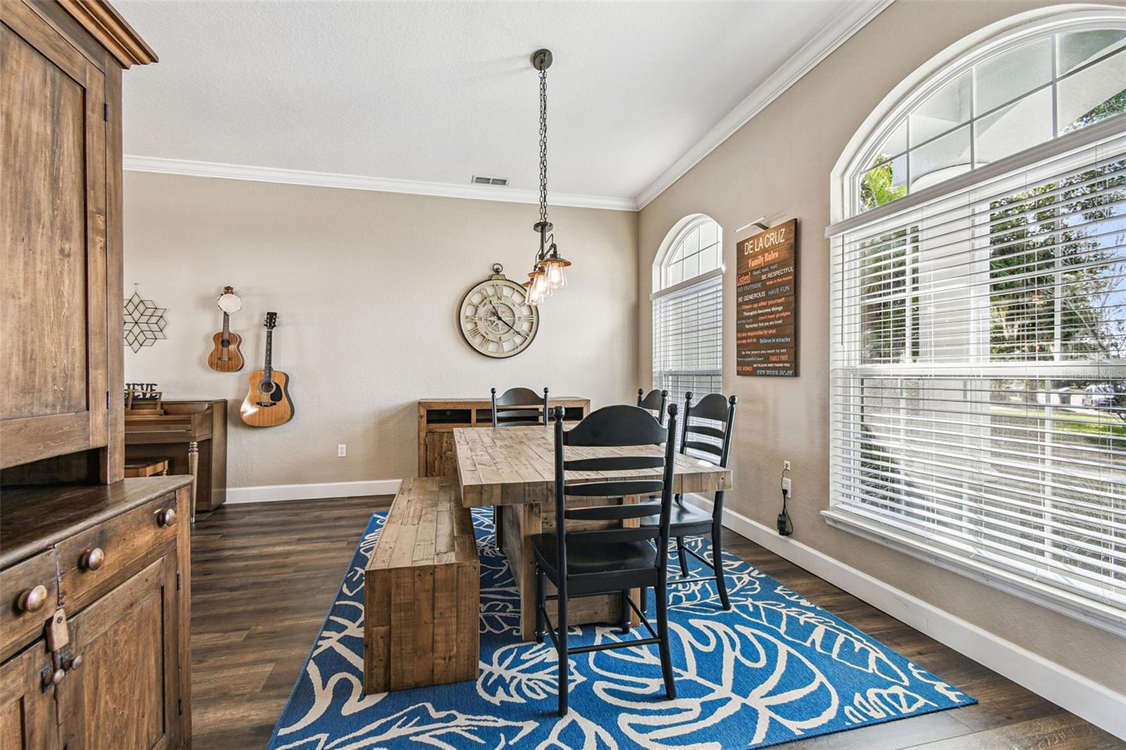 Image 9 of 42 For 2331 Chesterfield Circle