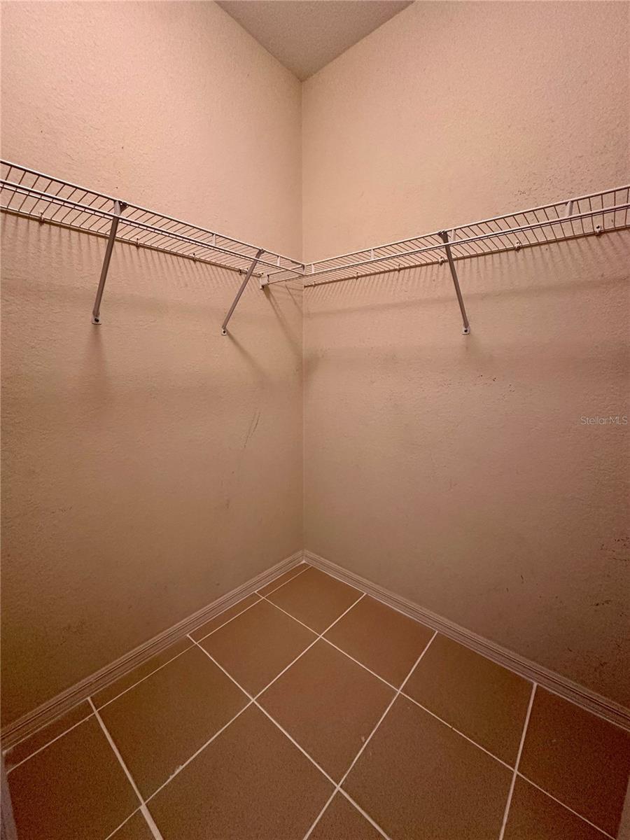 Image 22 of 28 For 1401 Eagle Pond Drive 1401