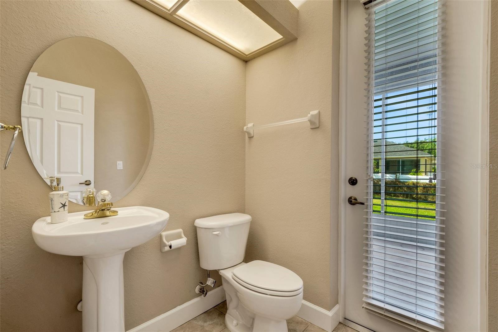 Image 13 of 47 For 6743 Hillis Drive