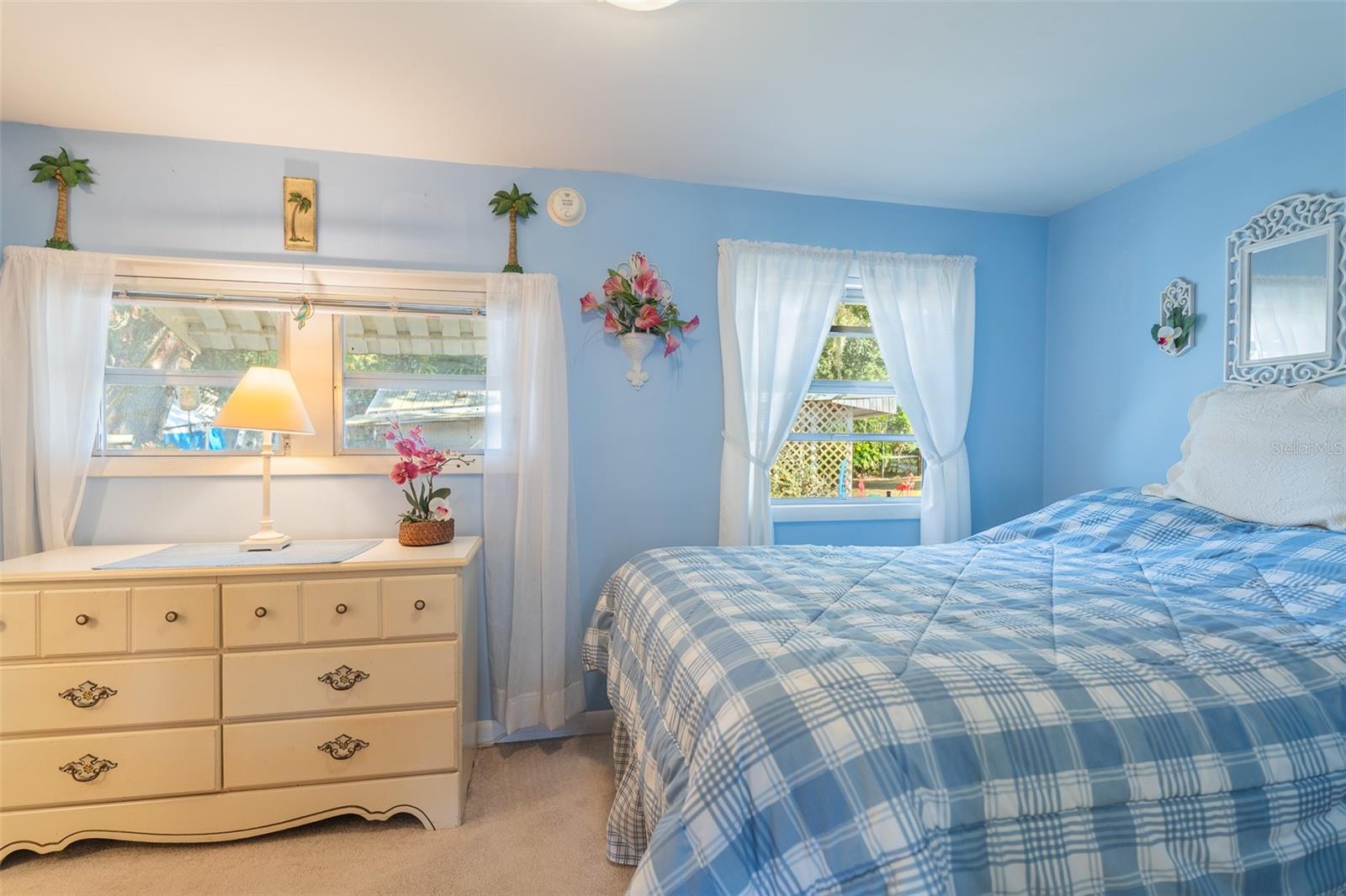 Image 11 of 28 For 28 Basin Street