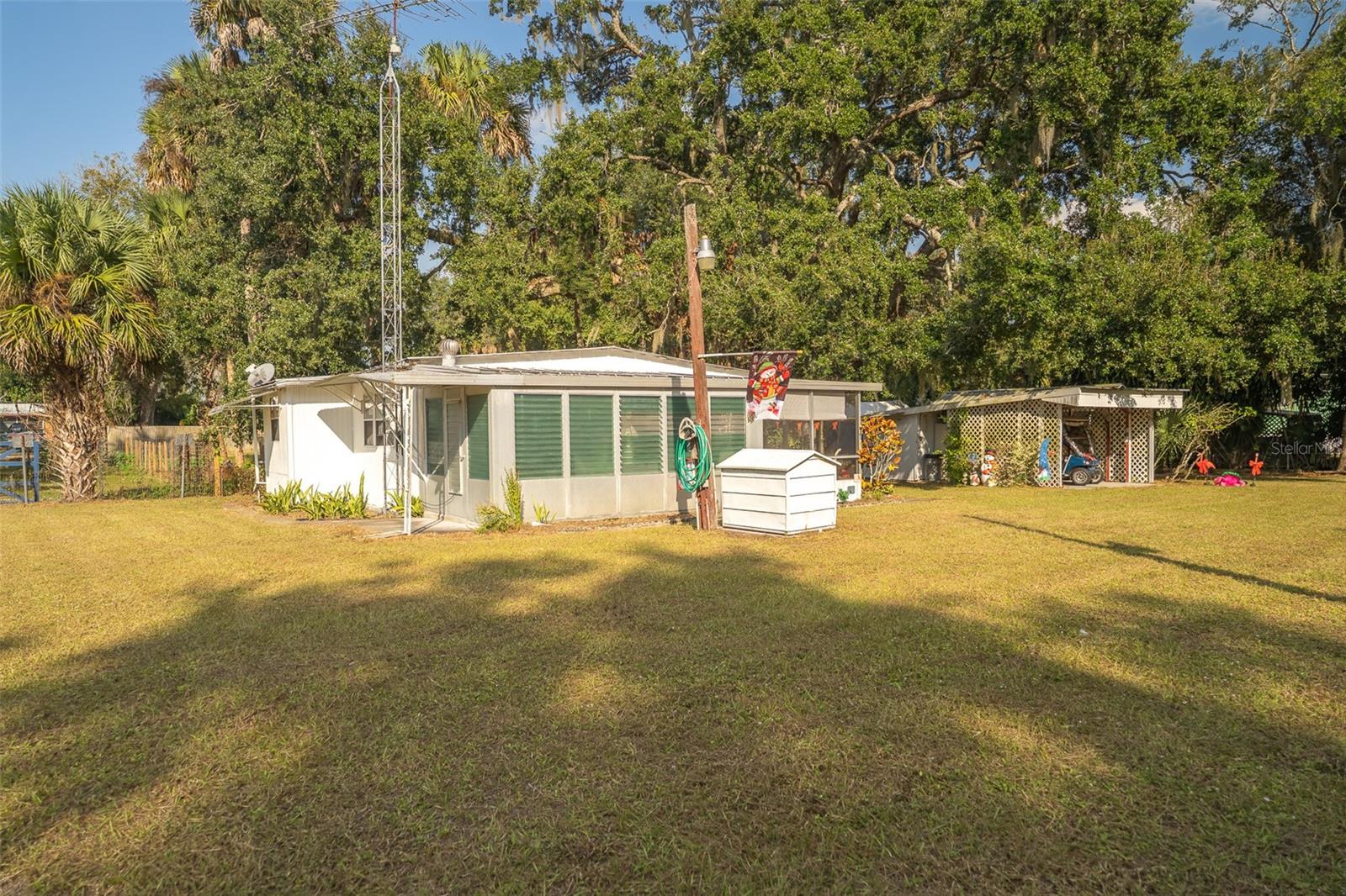 Image 19 of 28 For 28 Basin Street