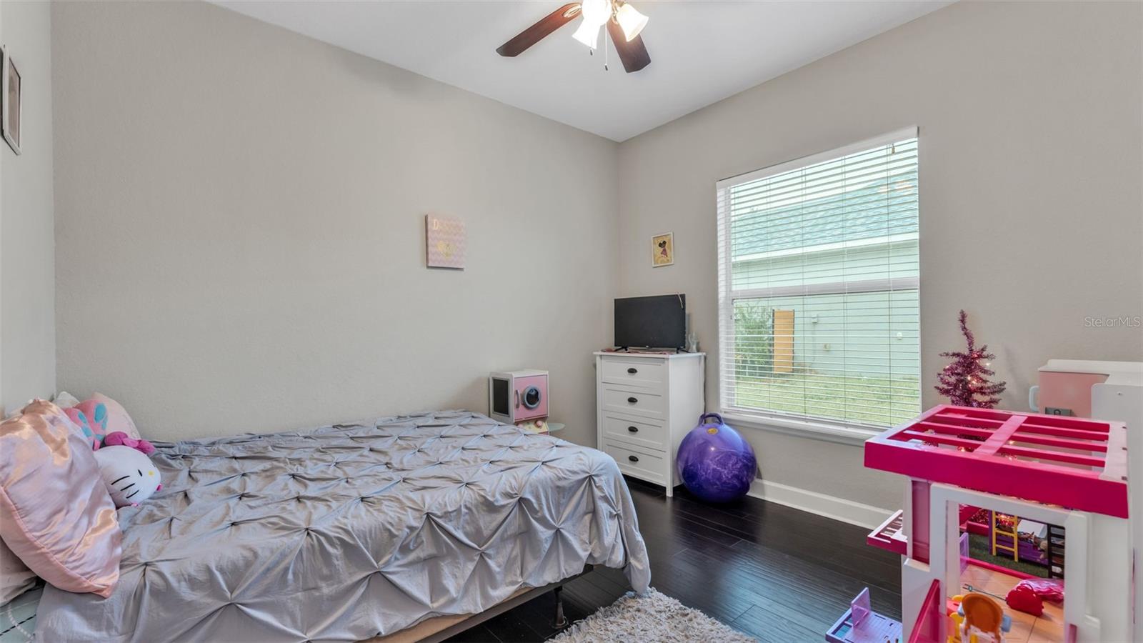 Image 30 of 61 For 227 Viola Drive