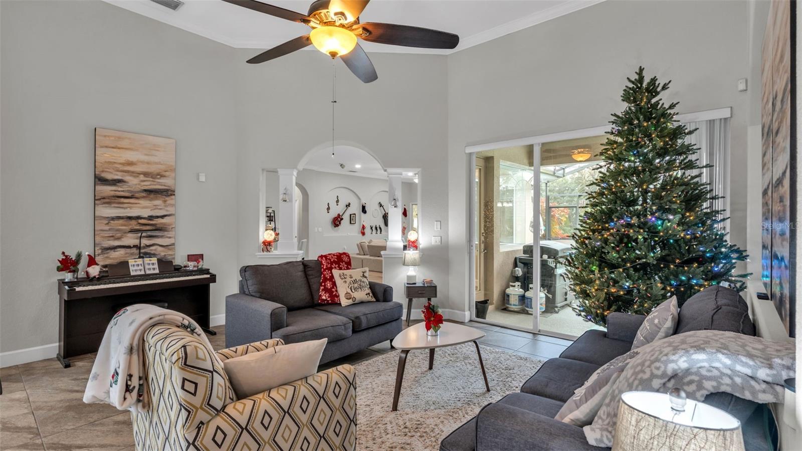 Image 4 of 61 For 227 Viola Drive