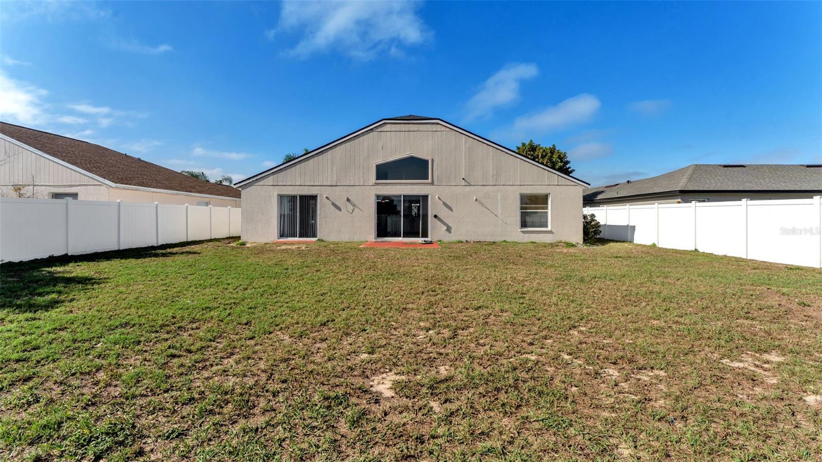 Image 33 of 40 For 587 Drayton Road