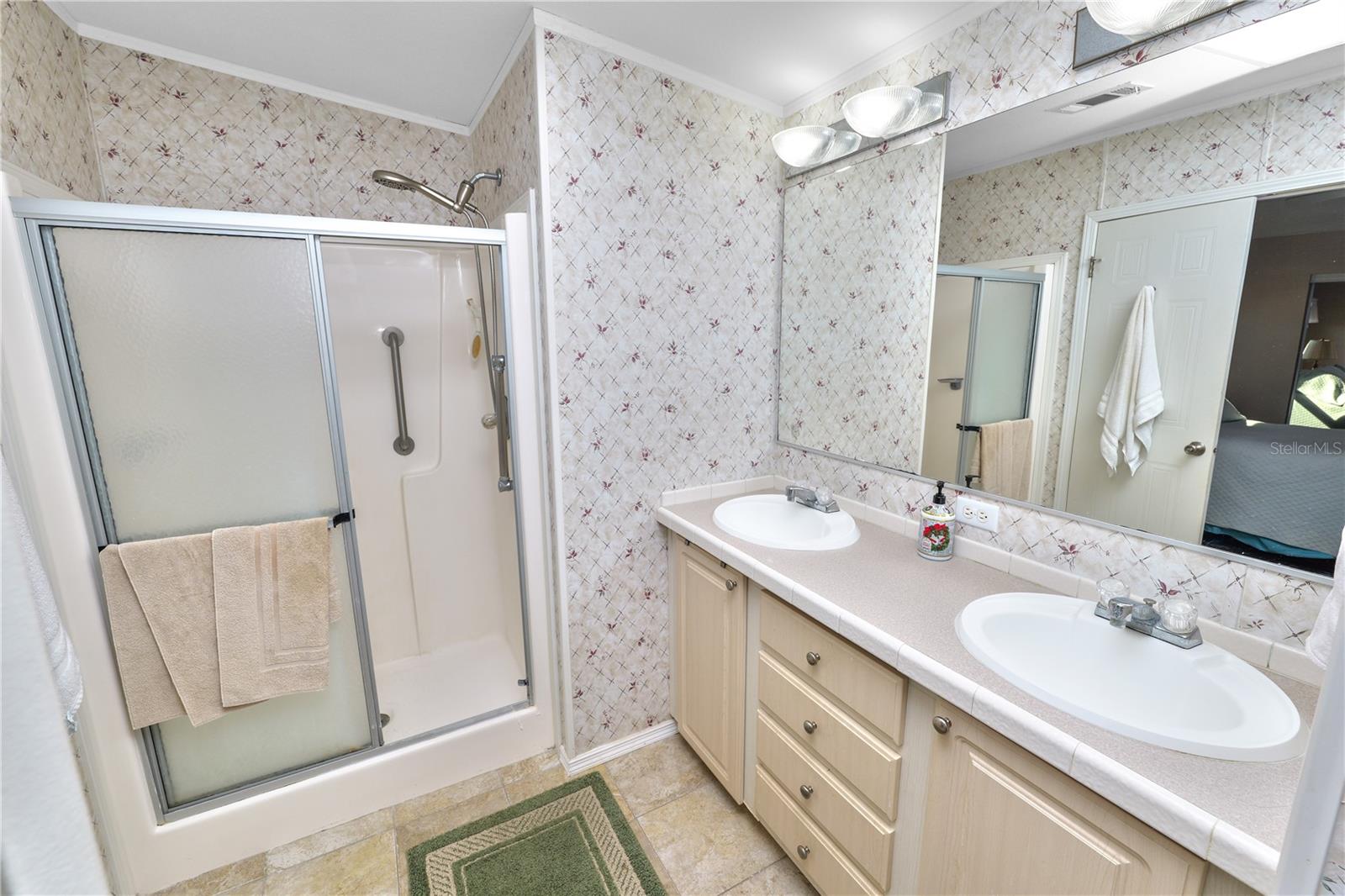 Image 31 of 56 For 168 Keystone Terrace