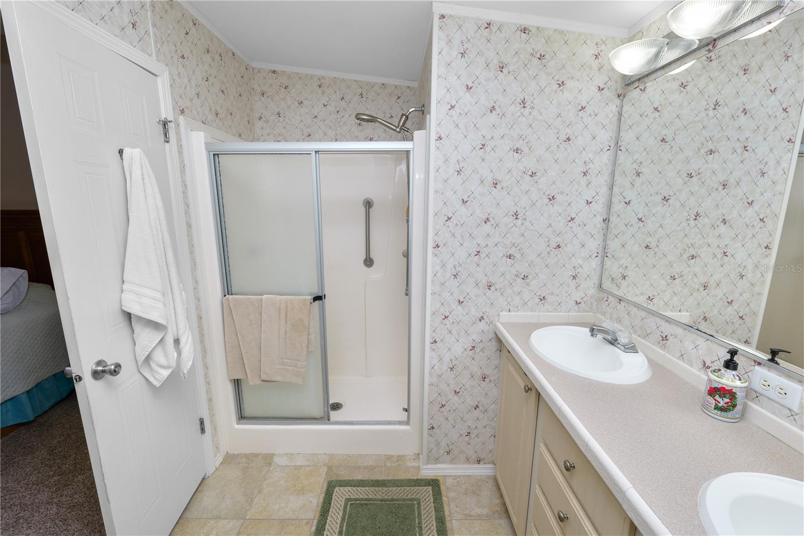 Image 32 of 56 For 168 Keystone Terrace