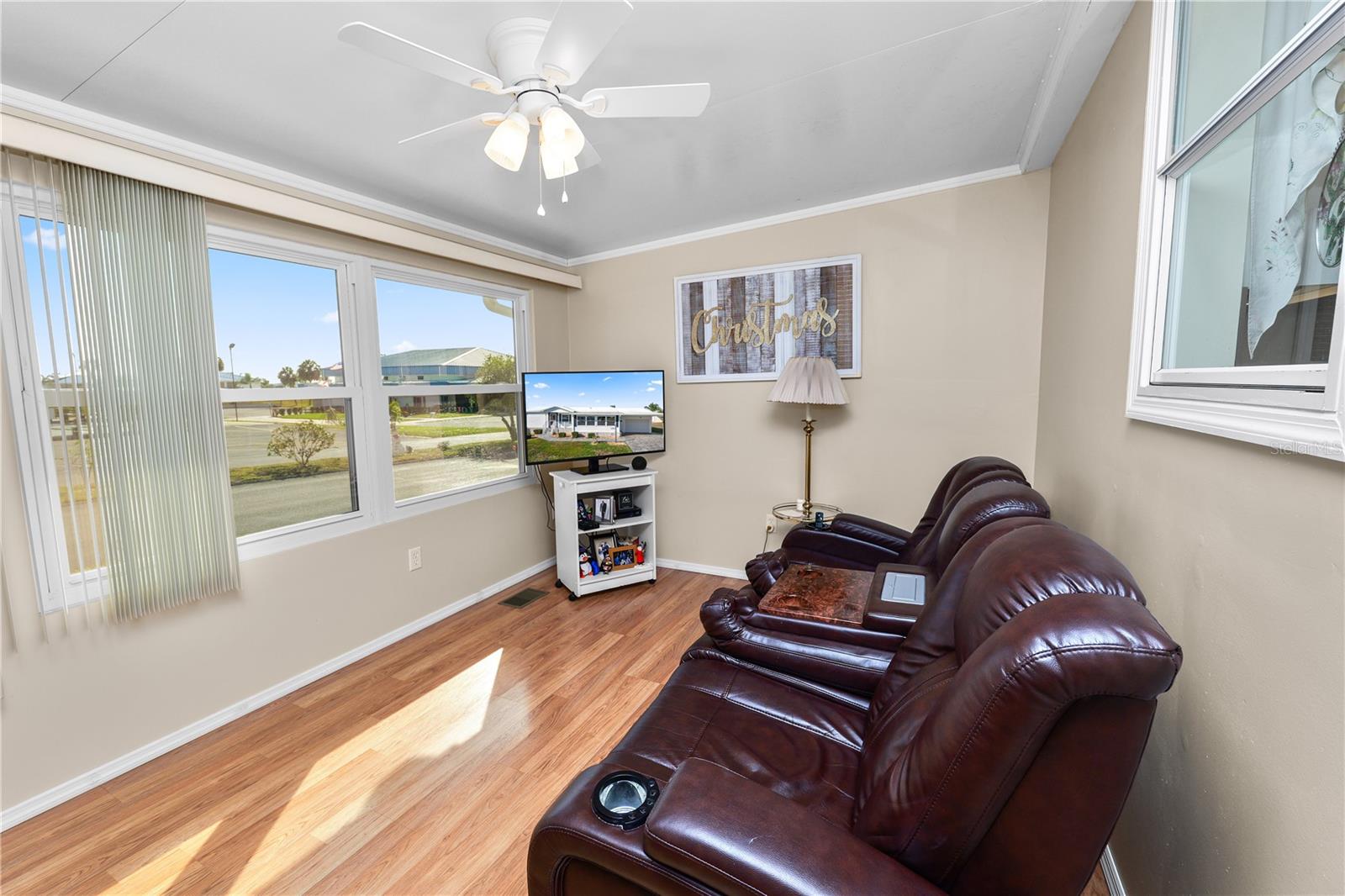 Image 8 of 56 For 168 Keystone Terrace