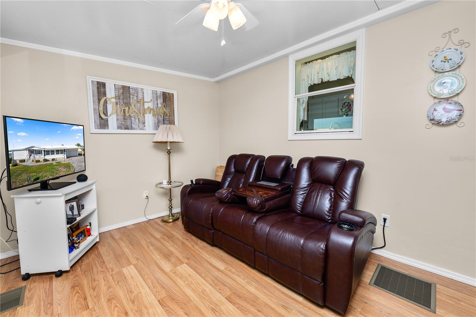 Image 9 of 56 For 168 Keystone Terrace