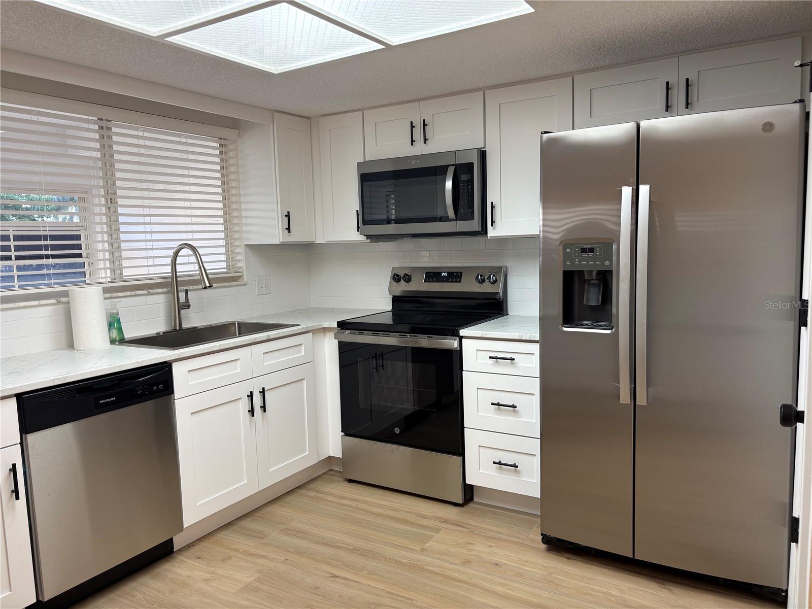 Image 5 of 15 For 1455 Ridge Lake Court