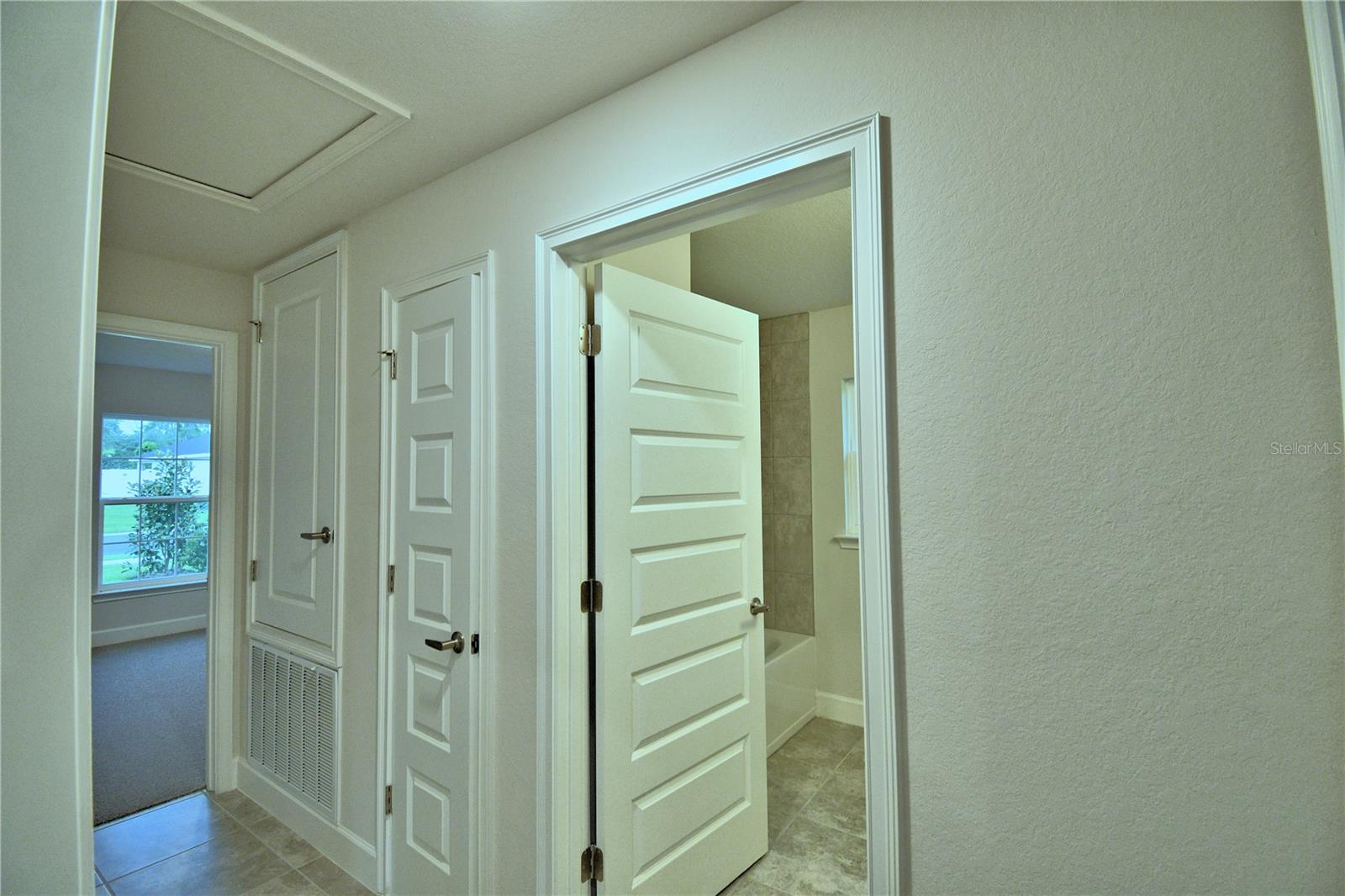 Image 23 of 48 For 1230 Hickory Nut Drive