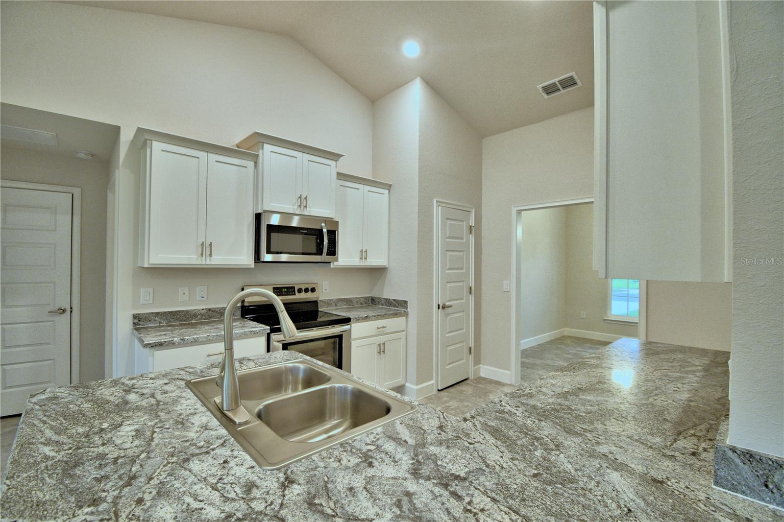 Image 37 of 48 For 1230 Hickory Nut Drive