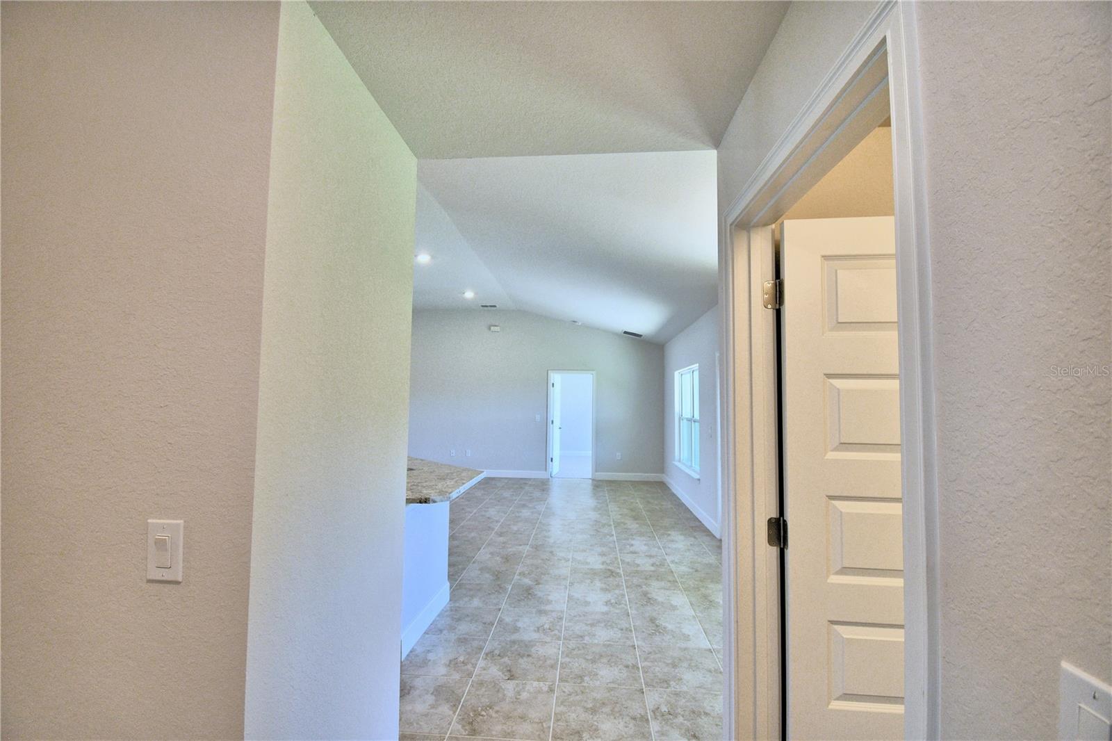 Image 38 of 53 For 1222 Hickory Nut Drive