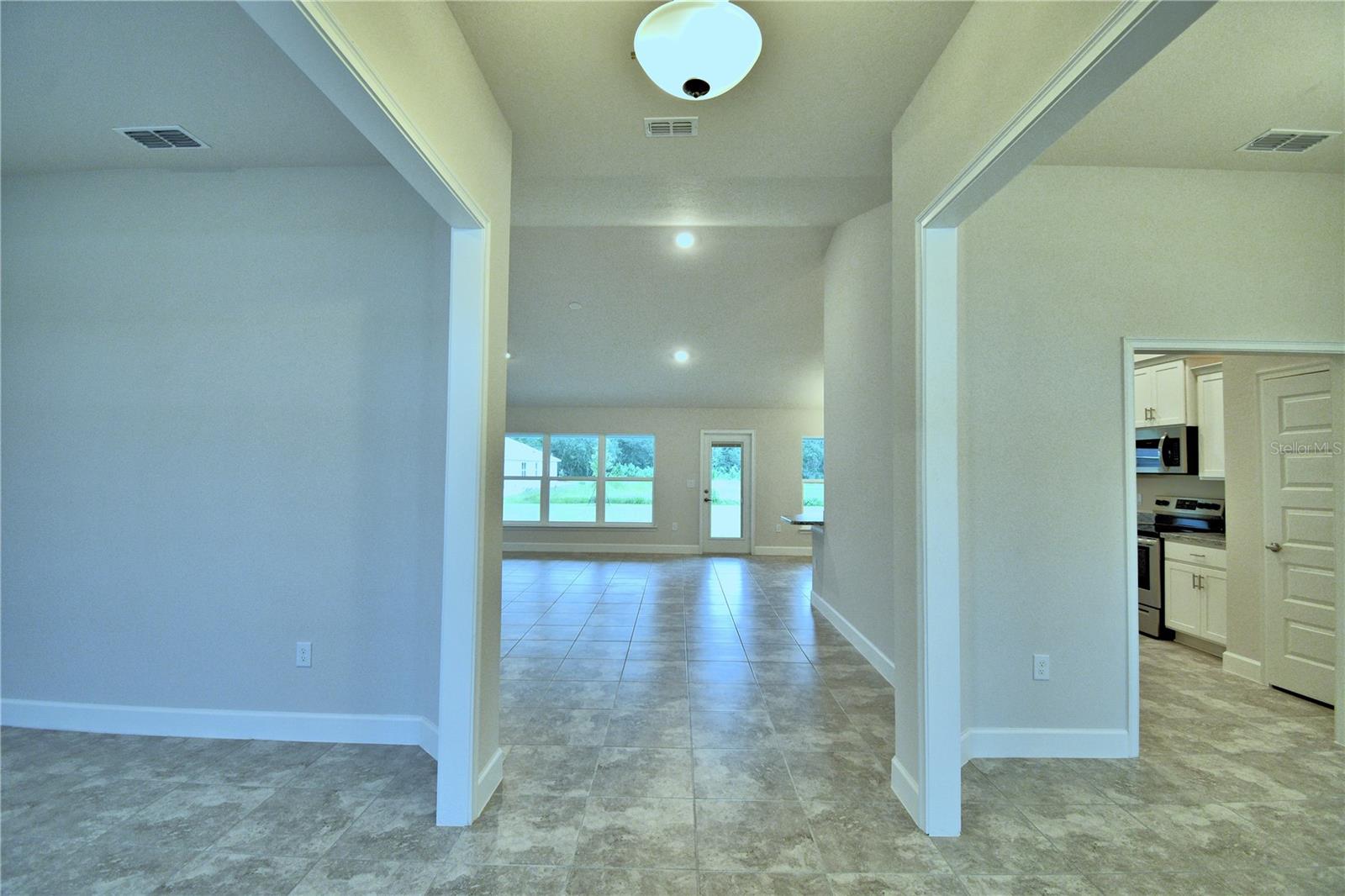 Image 3 of 54 For 1219 Hickory Nut Drive