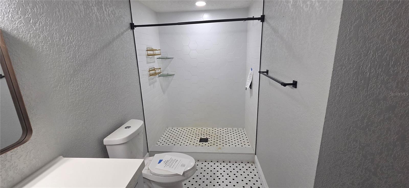 Image 16 of 32 For 1304 Mayflower Drive