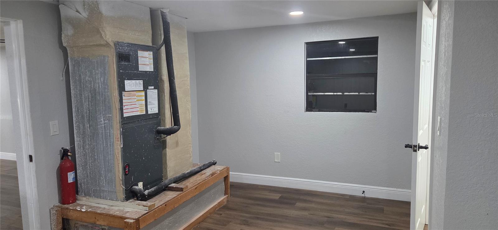 Image 29 of 32 For 1304 Mayflower Drive