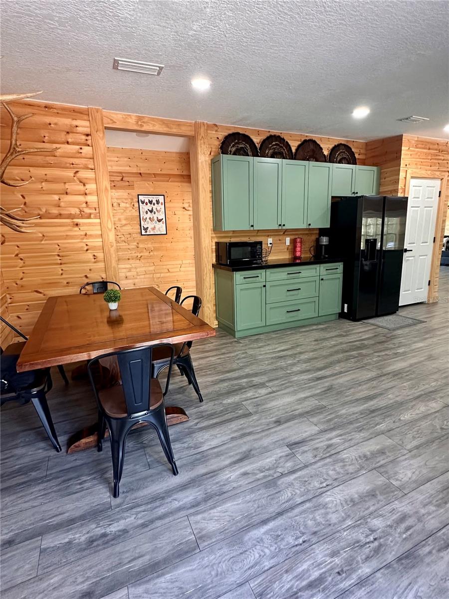 Image 10 of 56 For 4125 Tiger Creek Trl