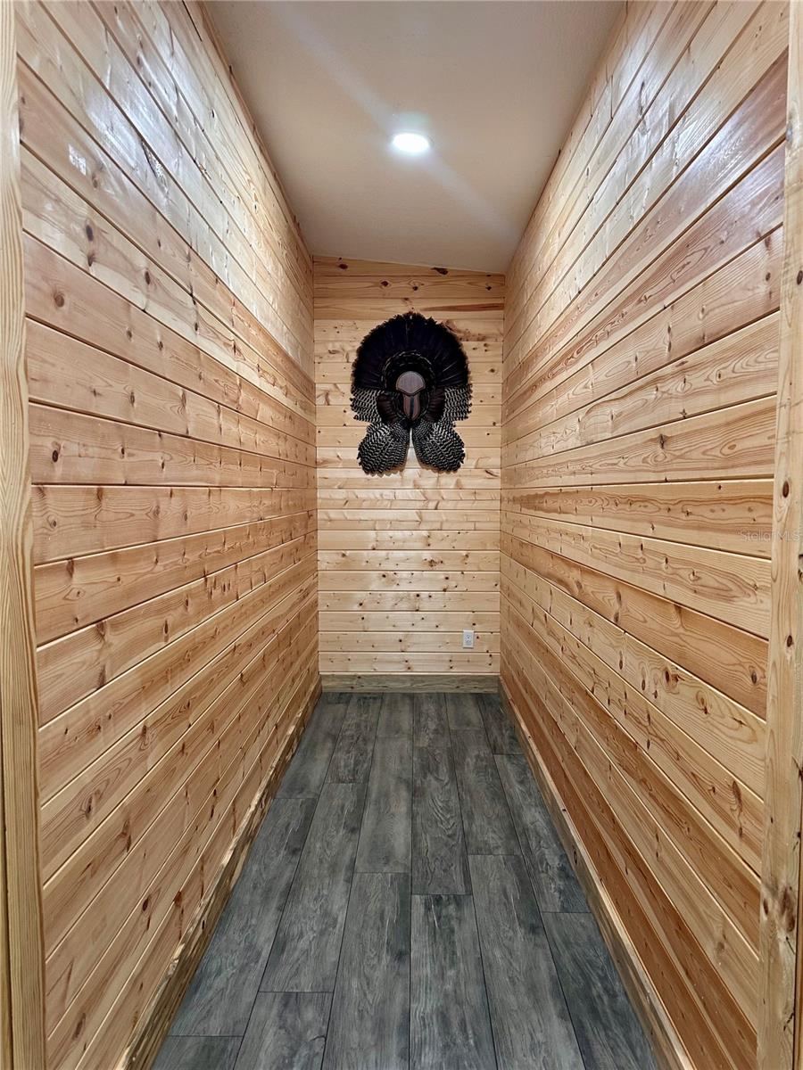 Image 24 of 56 For 4125 Tiger Creek Trl