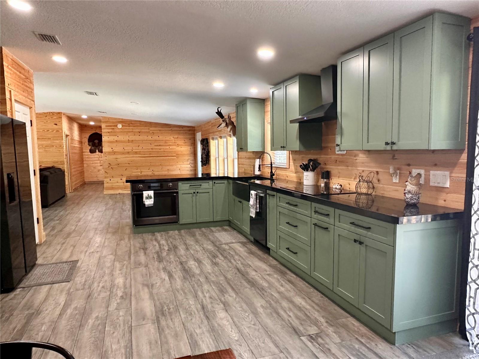 Image 5 of 56 For 4125 Tiger Creek Trl