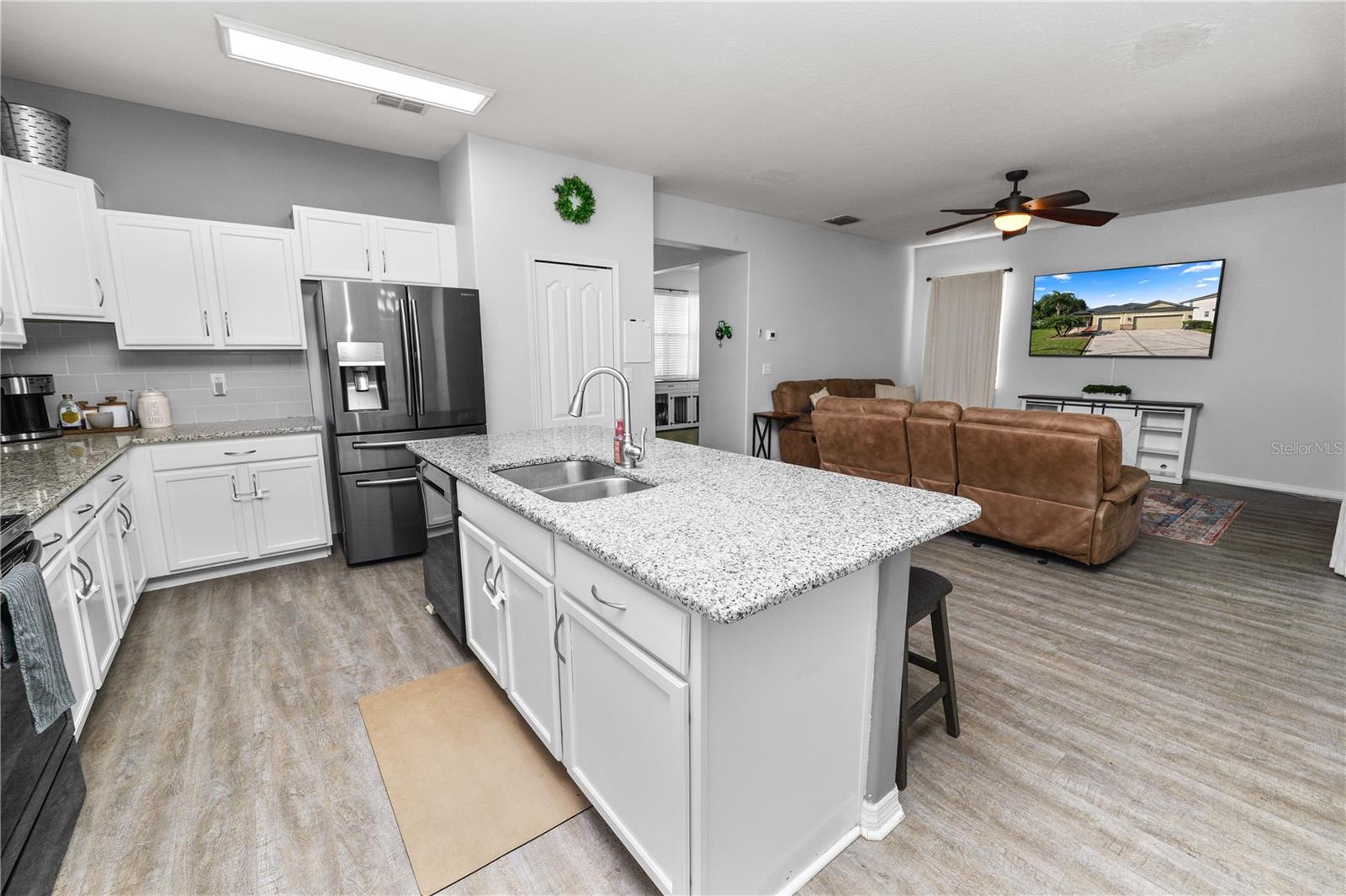 Image 32 of 49 For 7226 Cedarcrest Boulevard