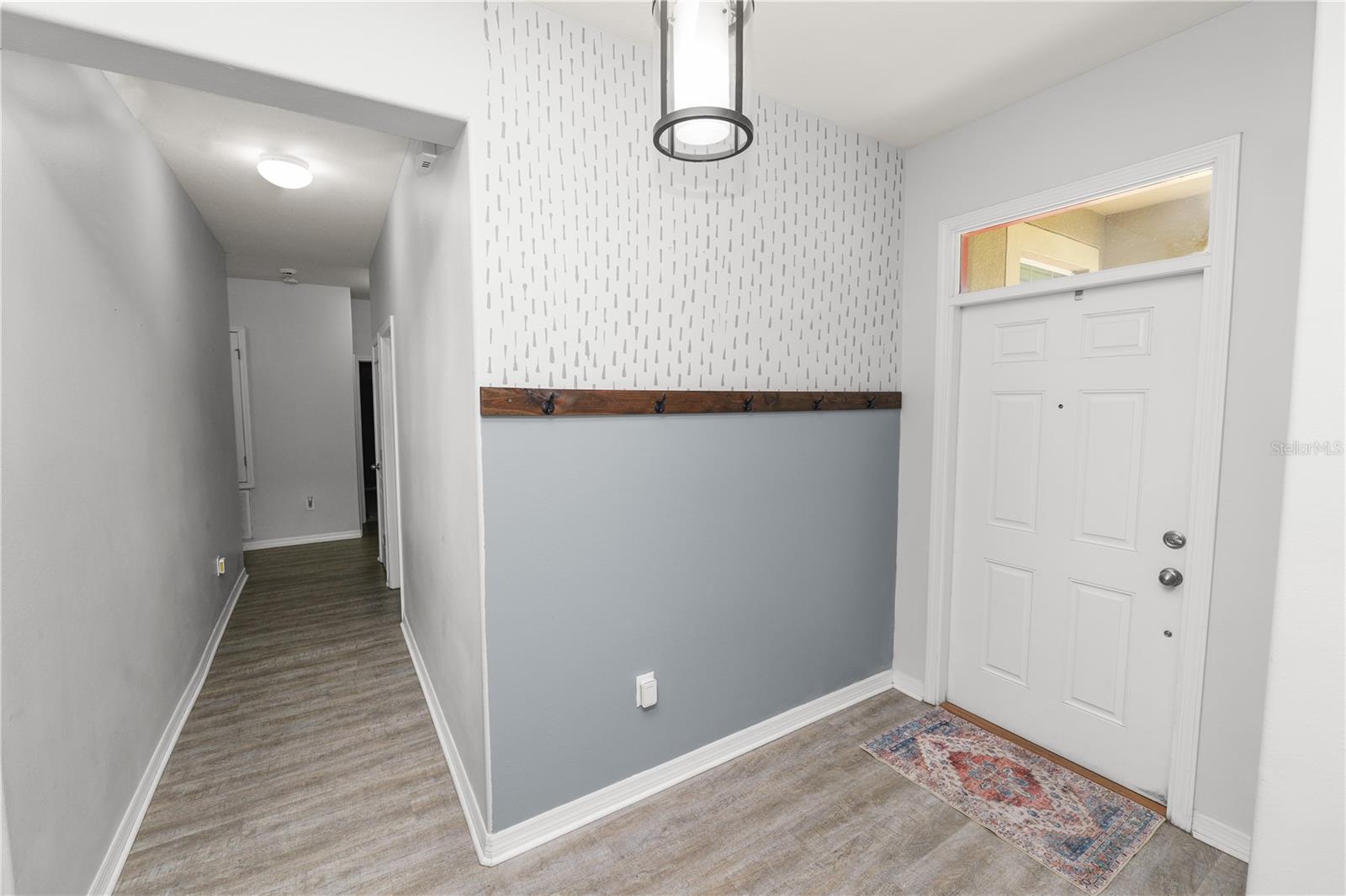 Image 37 of 49 For 7226 Cedarcrest Boulevard