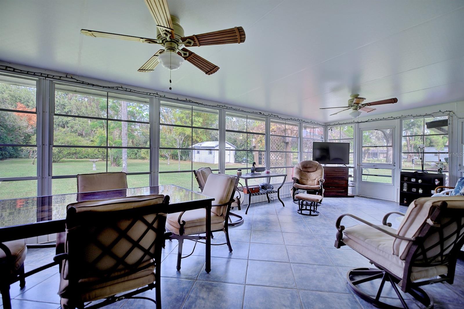 Image 17 of 43 For 3613 Divot Road