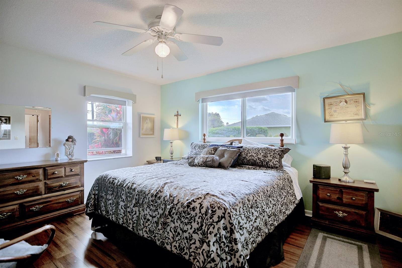 Image 20 of 43 For 3613 Divot Road