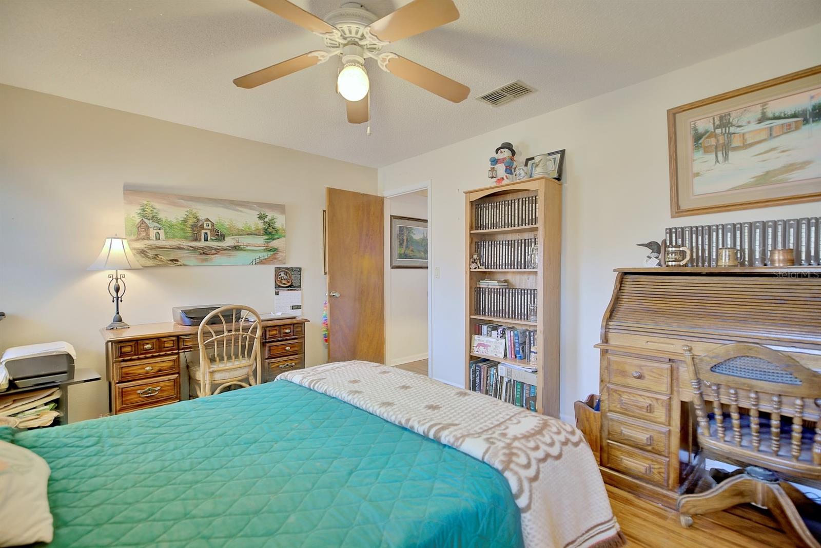 Image 27 of 43 For 3613 Divot Road