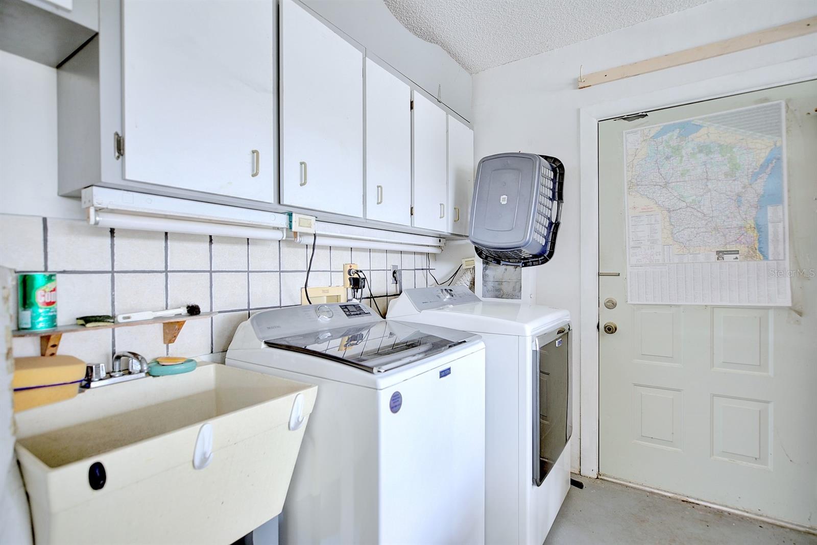 Image 30 of 43 For 3613 Divot Road