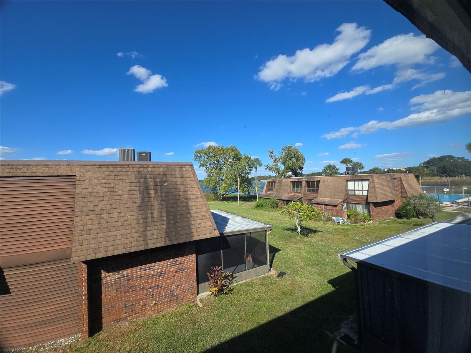 Image 19 of 44 For 1836 Crystal Lake Drive