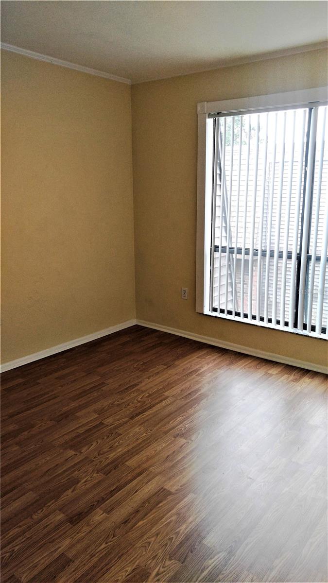 Image 20 of 44 For 1836 Crystal Lake Drive