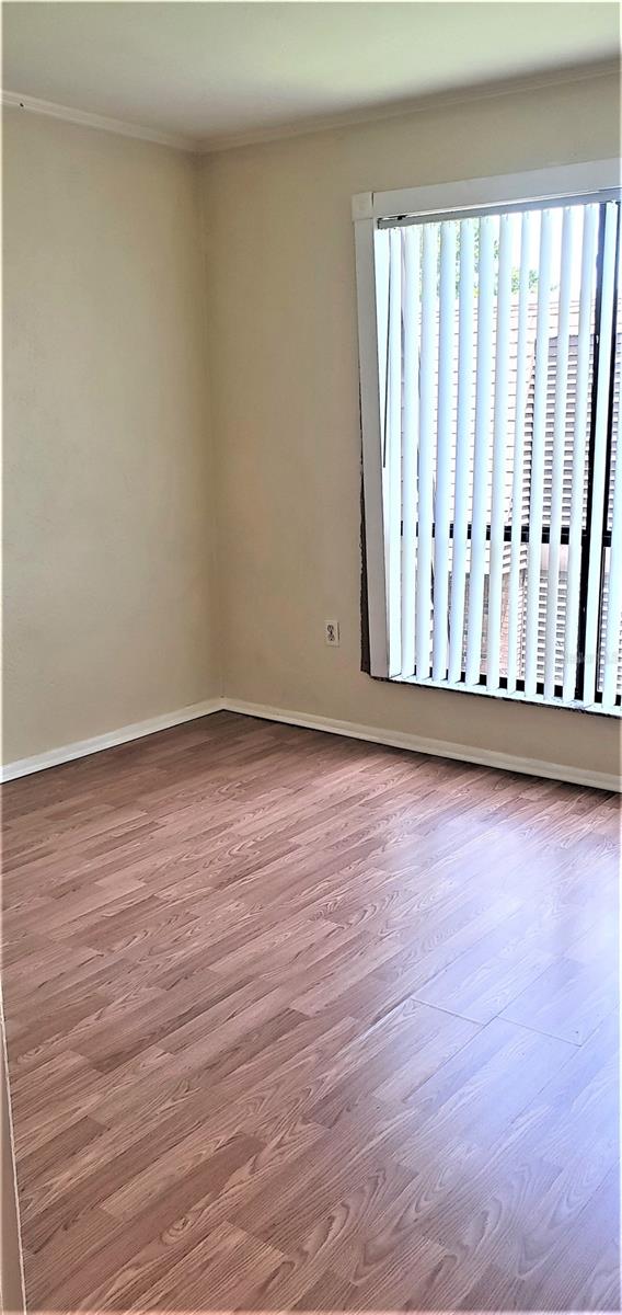 Image 30 of 44 For 1836 Crystal Lake Drive