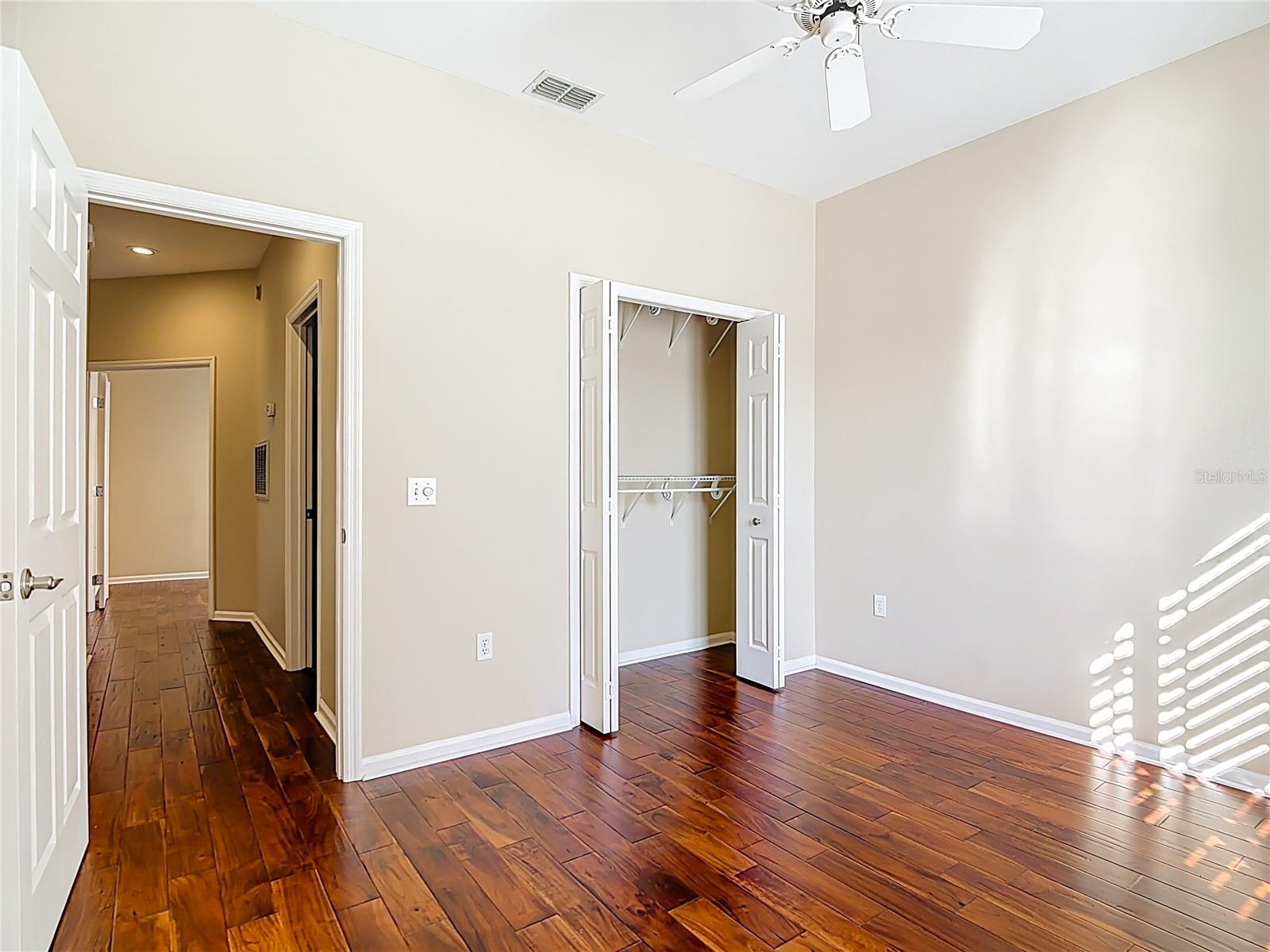 Image 22 of 58 For 457 Enclave Place 457