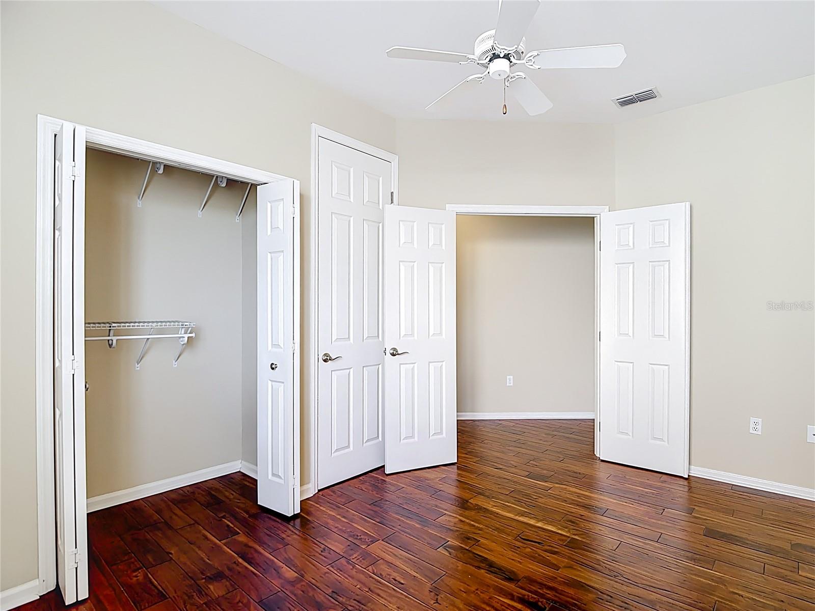 Image 26 of 58 For 457 Enclave Place 457