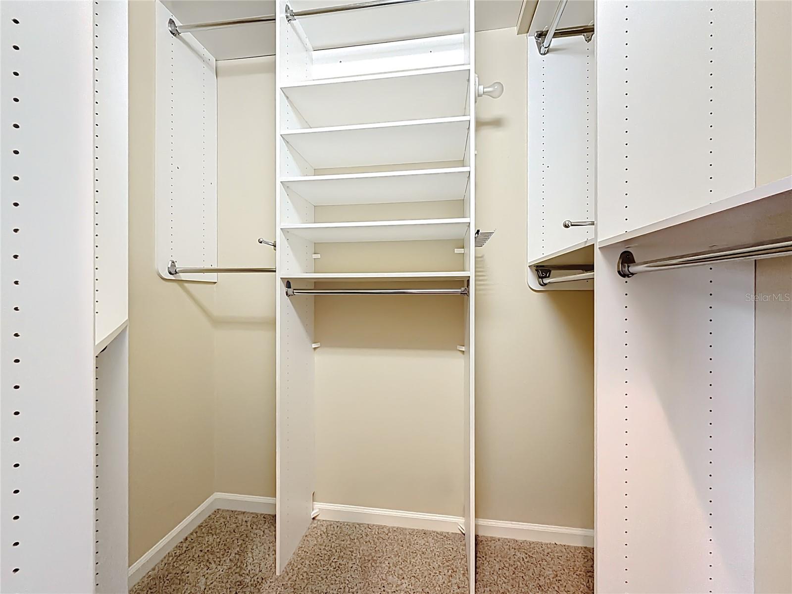 Image 37 of 58 For 457 Enclave Place 457