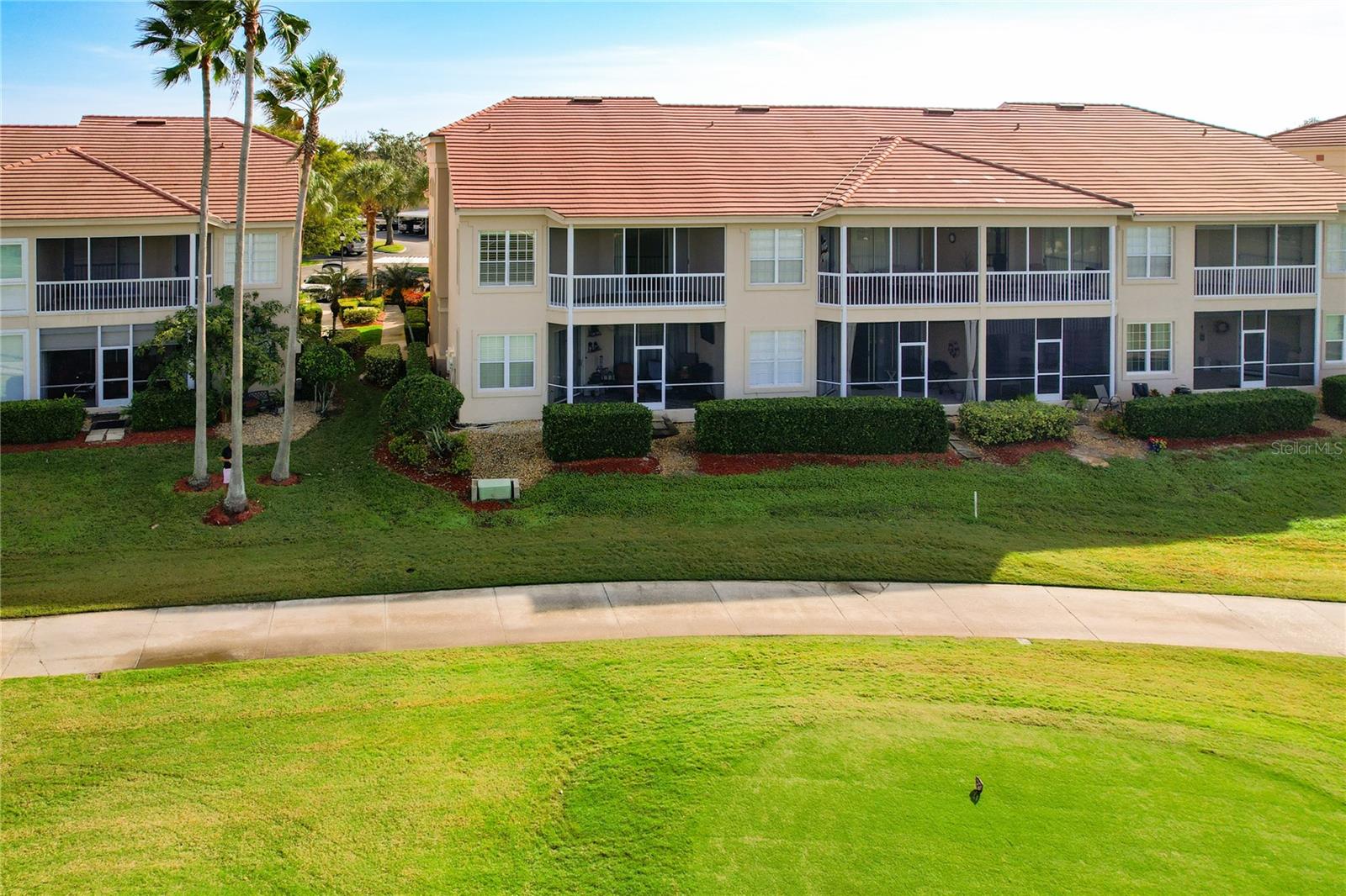 Image 43 of 58 For 457 Enclave Place 457