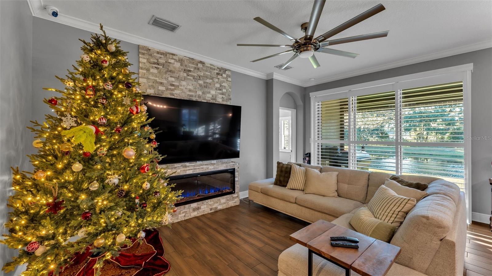 Image 12 of 48 For 6247 Hawk Grove Court