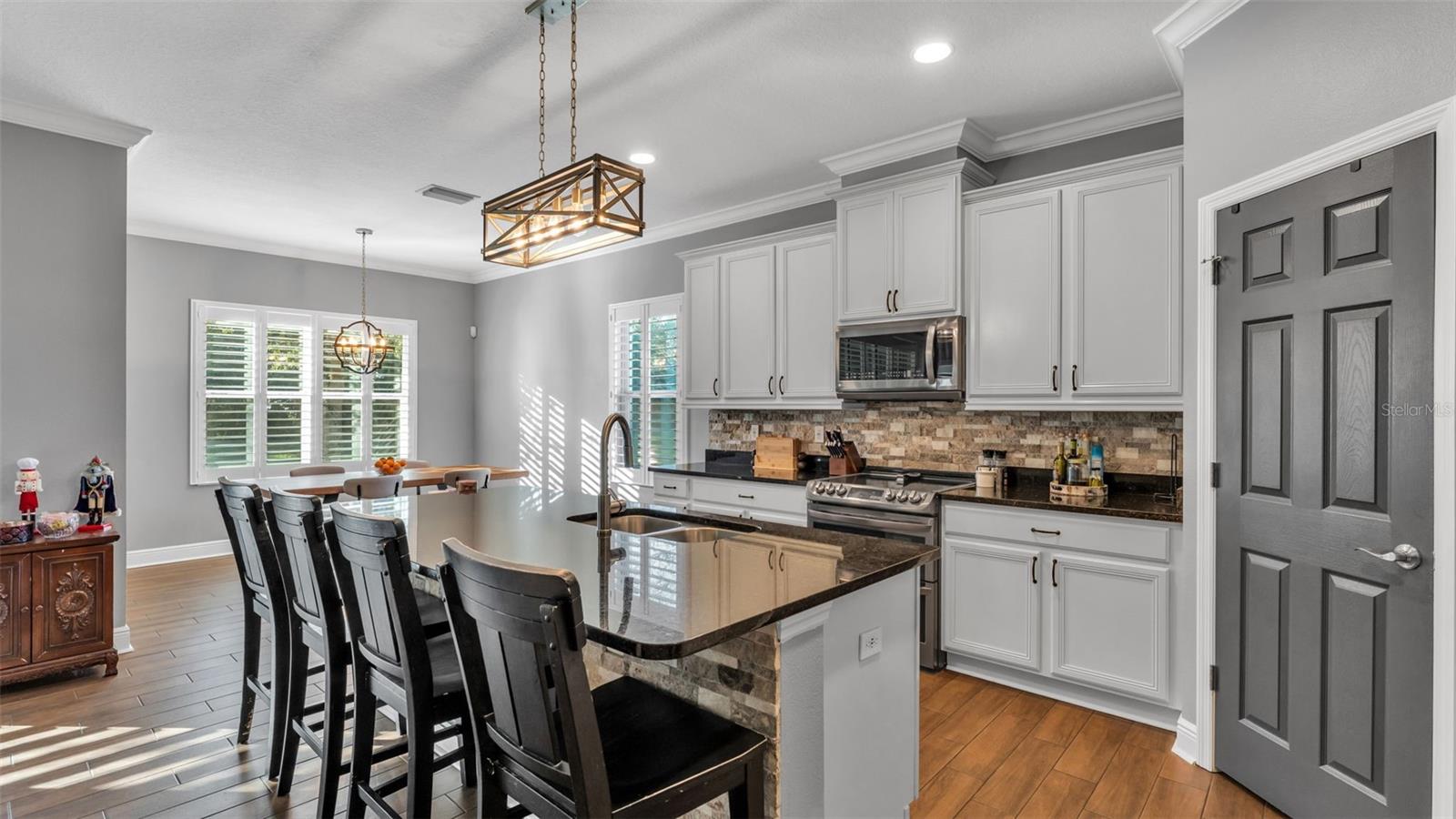 Image 16 of 48 For 6247 Hawk Grove Court