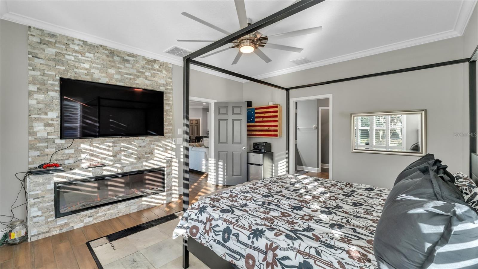 Image 22 of 48 For 6247 Hawk Grove Court