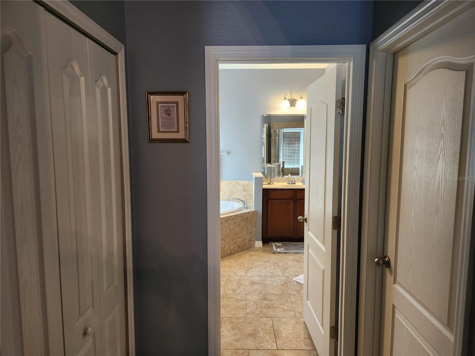 Image 14 of 34 For 1941 Wind Meadows Drive