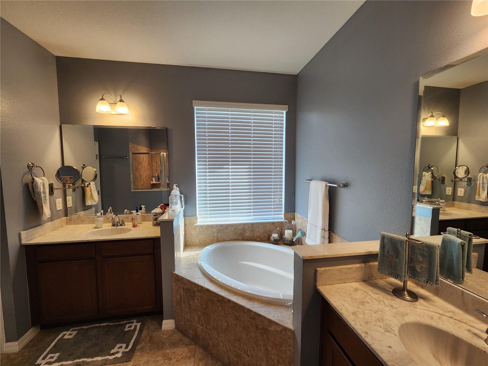 Image 16 of 34 For 1941 Wind Meadows Drive